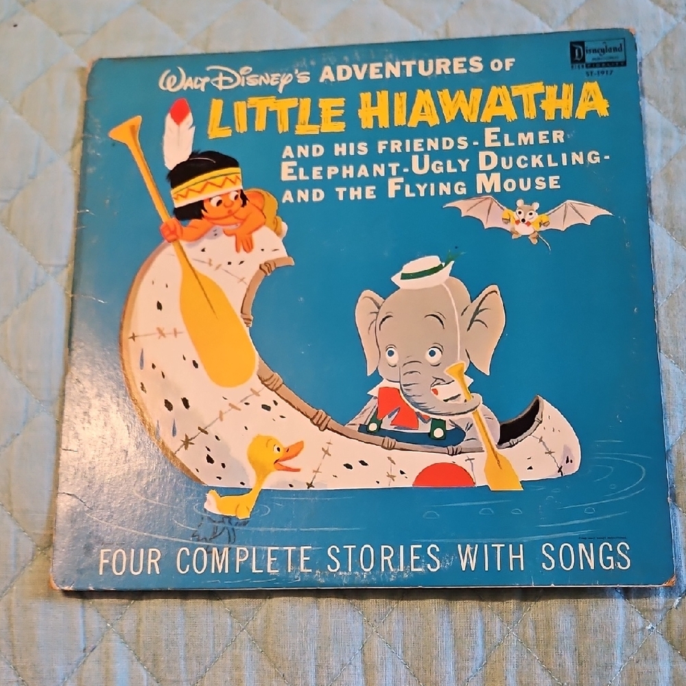 Disney's Adventures of Little Hiawatha Storybook - Blue and Yellow